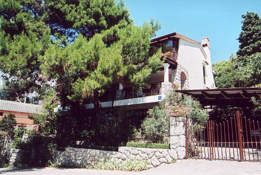 Luka Apartamento Mali Lošinj Exterior foto